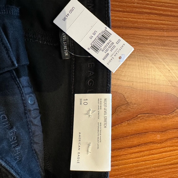 AE Ne(X)T Level High-Rise Midi Denim Short - Picture 2 of 3